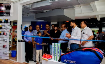 Breeze Sports Opens it's Showroom in Kochi